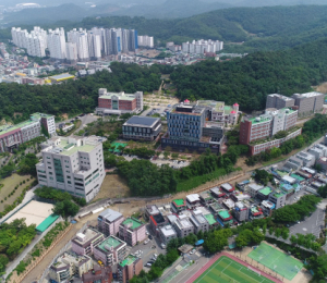 도심 속에서 피어난 예술치유…수성대 학생작품 한자리에